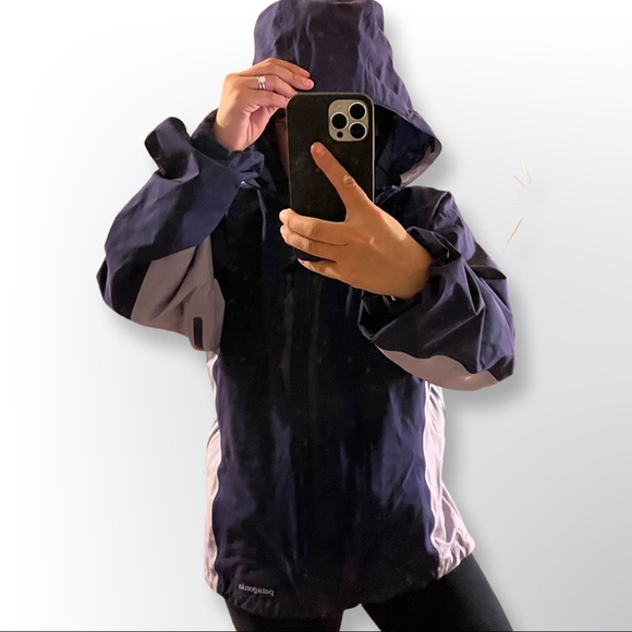 Patagonia rain coat//ski jacket with layers - Picture 5 of 6